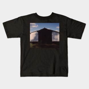 Barn Kids T-Shirt